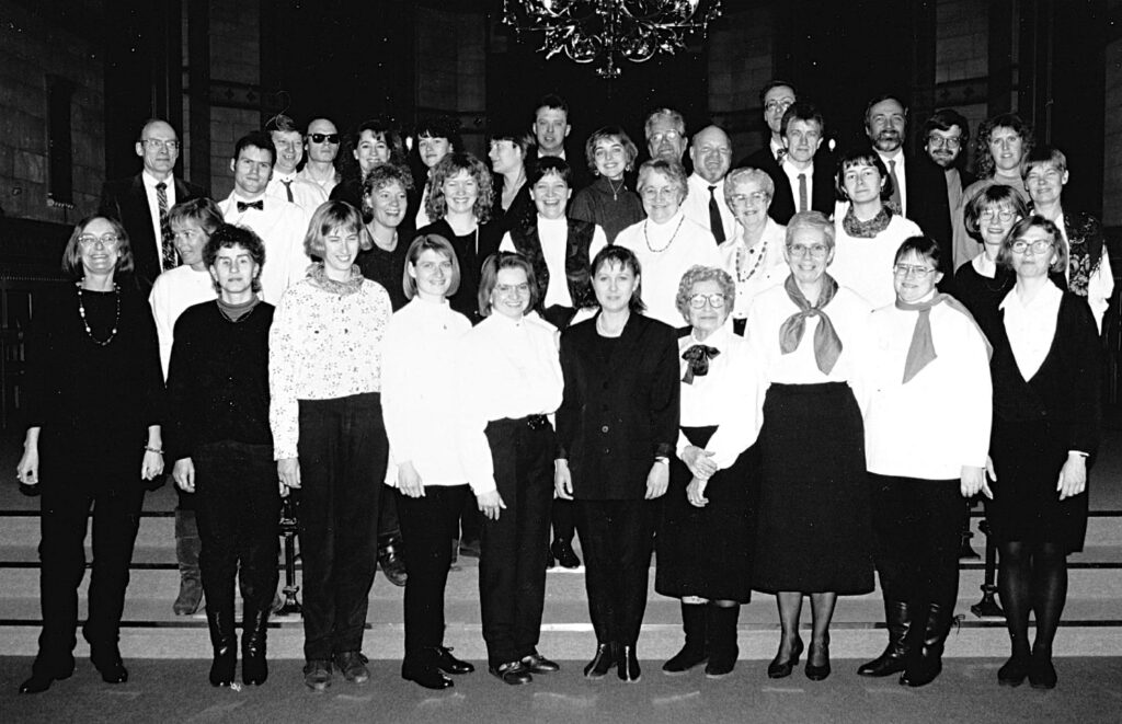 Con Brio-koret i Hellig Kors Kirke ca. 1992